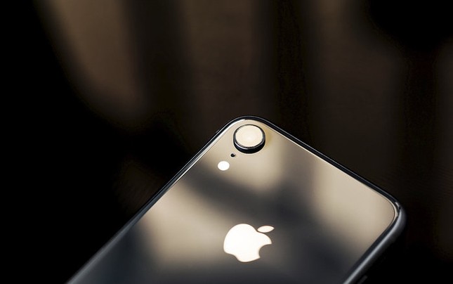 Chiếc iPhone rẻ nhất của Apple sẽ được trình làng vào tháng Ba tới ảnh 1