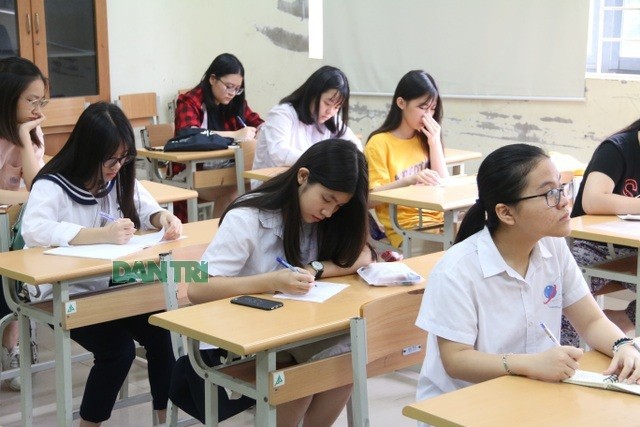 Bộ GD&ĐT “chốt” thời gian thi THPT quốc gia 2020 từ 23- 26/7 ảnh 2