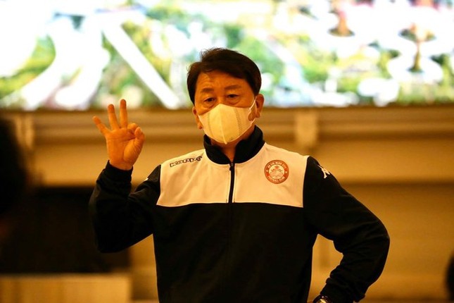 Công Phượng, Bùi Tiến Dũng hoá thành “Ninja” đi vào điểm nóng Covid- 19 ảnh 2