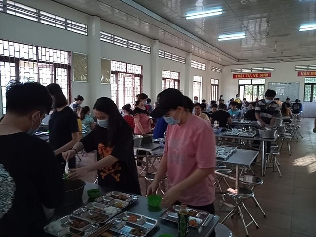 Du học sinh Việt kể chuyện "may mắn được cách ly": Vui như đi trại Hè ảnh 6