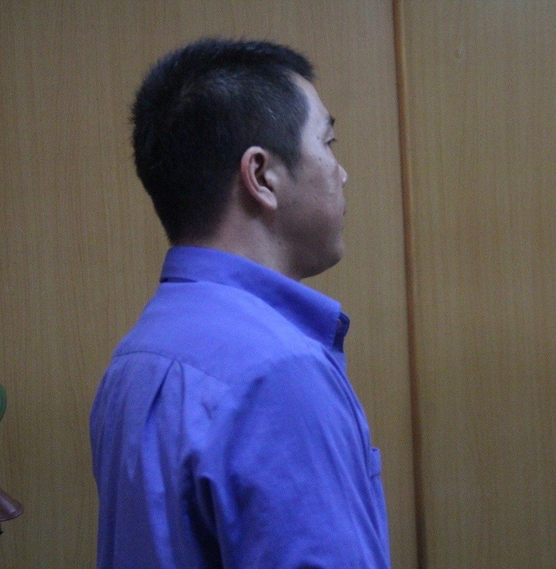 Tòa quyết định xét xử cựu CSGT Nguyễn Cảnh Chân khung phạt 8-15 năm tù. Ảnh: Tân Châu