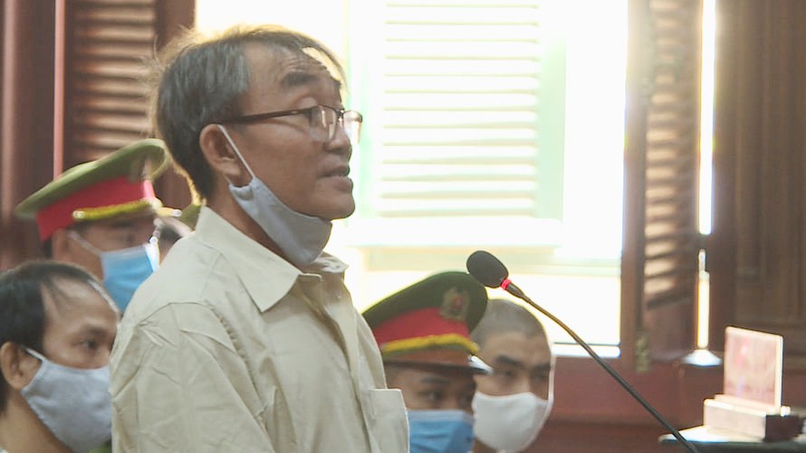 Bị cáo Nguyễn Khanh trong phiên tòa sáng 21/9. Ảnh: Tân Châu