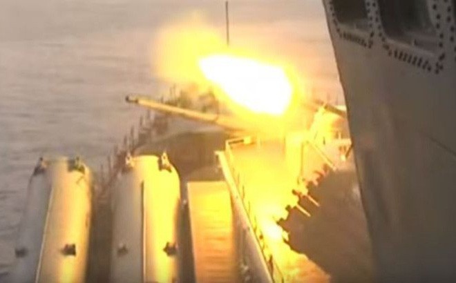 Chiến hạm Nga ồ ạt phóng tên lửa tại vùng biển Nhật Bản