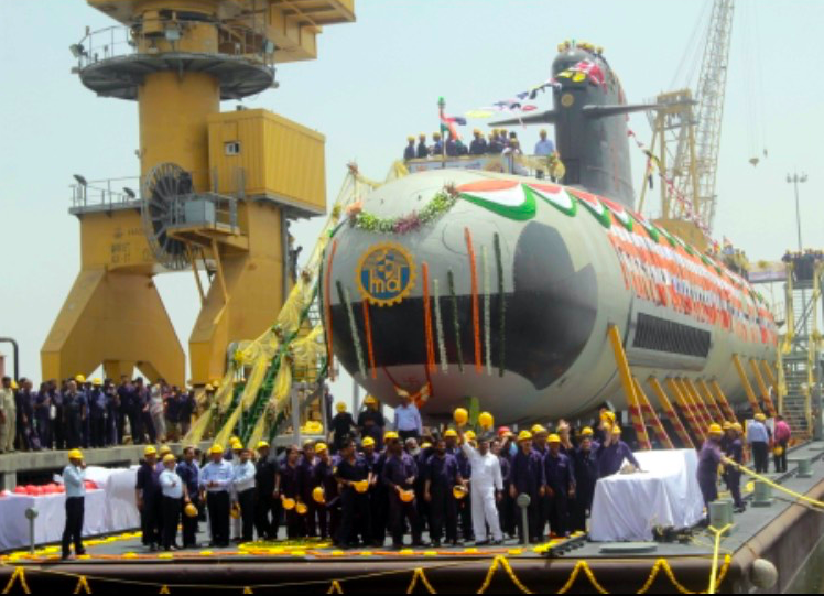 Tàu ngầm điện diesel Scorpene được chế tạo nội địa của Ấn Độ. (Ảnh: Xinhua)