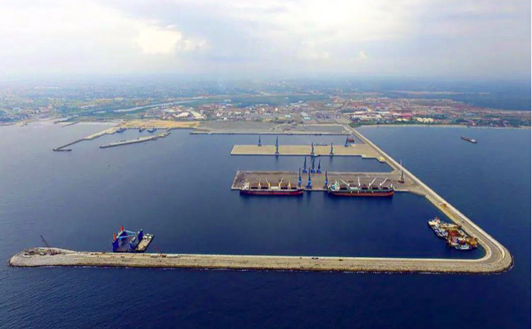 Trung Quốc đang đầu tư vào cảng Bata của Guinea Xích đạo. (Ảnh: Weibo)