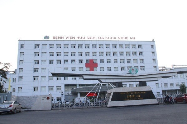 Bệnh viện lớn nhất Nghệ An xả thải ra môi trường vượt ngưỡng 