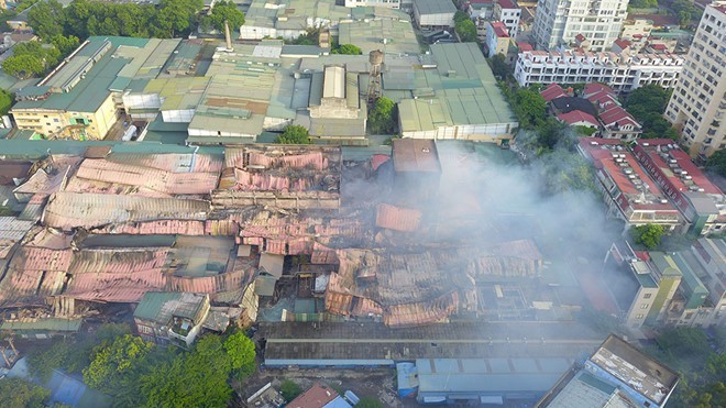 Vụ cháy nhà máy Rạng Đông gây ảnh hưởng lớn đến cuộc sống của người dân