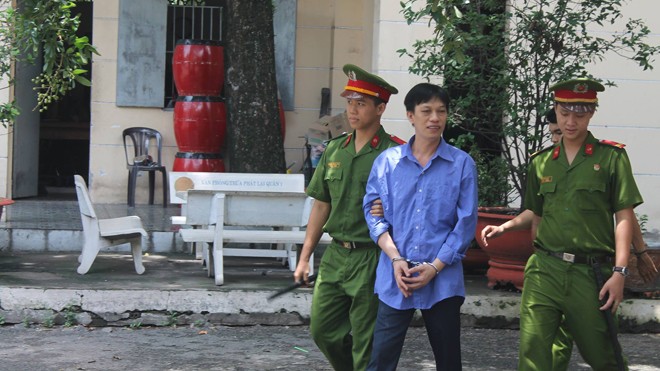 Nguyên cán bộ Cty Casumina Lê Thanh Bình vừa bị lãnh án tù chung thân. Ảnh: Tân Châu 