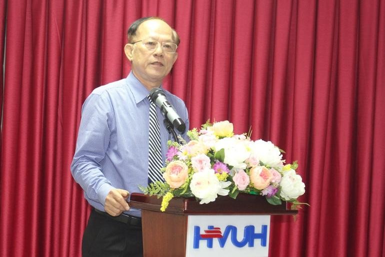 Tiến sĩ Nguyễn Kim Quang phát biểu trong lễ bổ nhiệm chức vụ hiệu trưởng trường ĐH Hùng Vương TPHCM hồi tháng 5. (ảnh: HVUH)