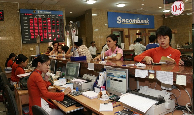 Vấn đề cốt lõi của Sacombank là phải xử lý cho được “khối” tài sản tồn đọng gồm cổ phiếu và bất động sản cầm cố. Ảnh: Như Ý.