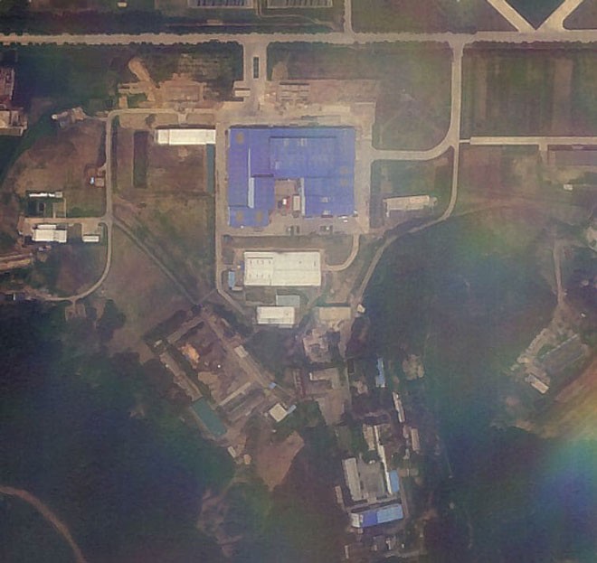Dựa vào tấm ảnh vệ tinh này, Mỹ nói CHDCND Triều Tiên đang chế tạo các tên lửa đạn đạo mới. Ảnh: Washiongton Post.