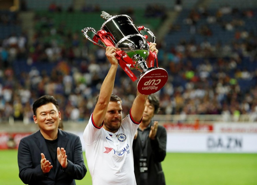 Chelsea giành danh hiệu Rakuten Cup 2019.