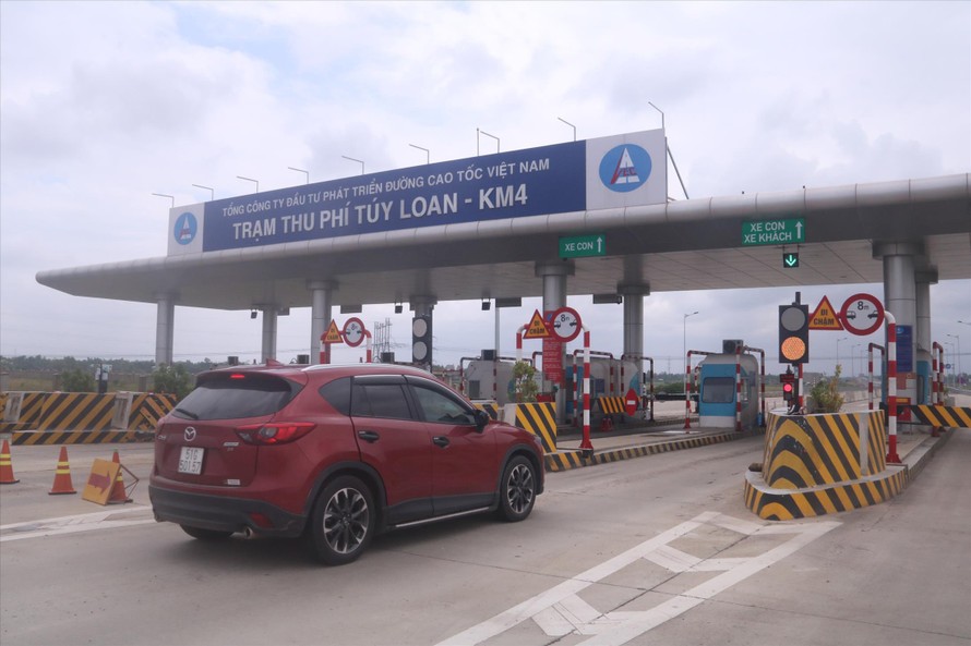 Cao tốc Đà Nẵng - Quảng Ngãi với tổng mức đầu tư hơn 34.000 tỷ đồng nhưng đầy tai tiếng Ảnh: Nguyễn Thành 