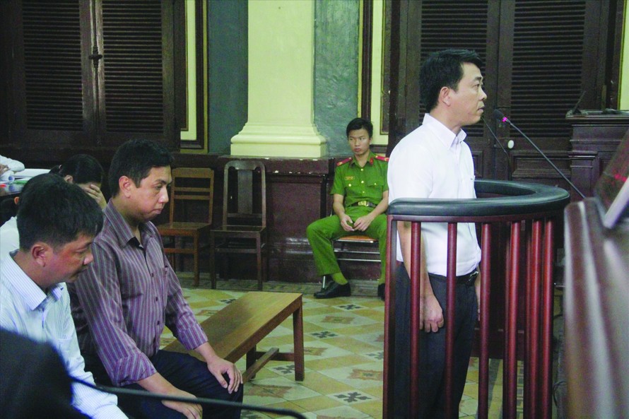 Các bị cáo trong lần xử trước đây Ảnh: Tân Châu 