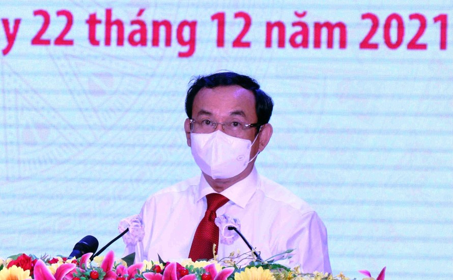 Bí thư Thành uỷ TPHCM Nguyễn Văn Nên phát biểu tại buổi gặp mặt. Ảnh: Huy Thịnh 