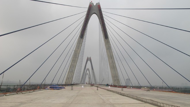 Cầu Nhật Tân đã chính thức nối liền hai bờ
