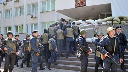 Quân đội Ukraine giành lại quyền kiểm soát tòa nhà Hội đồng thành phố Mariupol 