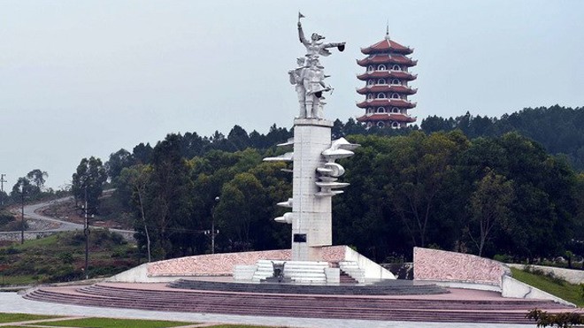 Khu tượng đài chiến thắng Đồng Lộc. (Ảnh: Thanh Hà/TTXVN) 
