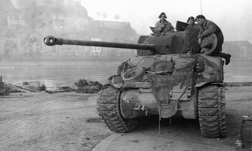 Một xe tăng Sherman của Mỹ. Ảnh: National Interest.