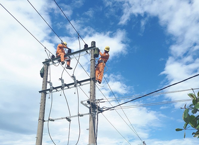 Điện lực Quảng Bình nâng cấp lưới điện