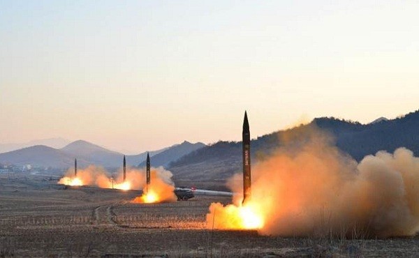 Các cựu chuyên gia hạt nhân Hàn Quốc nghi ngờ về việc Triều Tiên sẽ khai báo đầy đủ vị trí và các loại vũ khí hạt nhân của mình. Ảnh: Yonhap