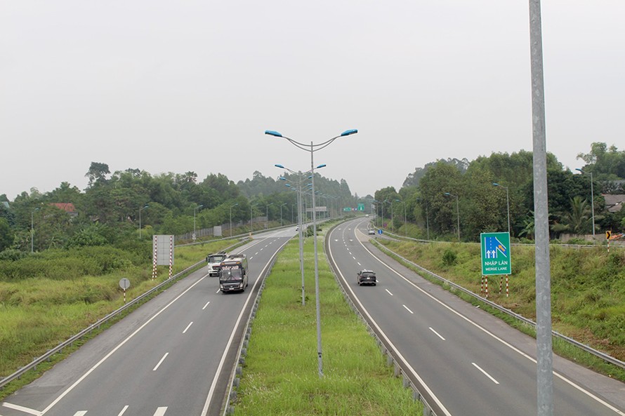 Ngày 30/9 tới, cả 3 đoạn cao tốc Bắc - Nam chuyển sang đầu tư công sẽ chính thức khởi công xây dựng.