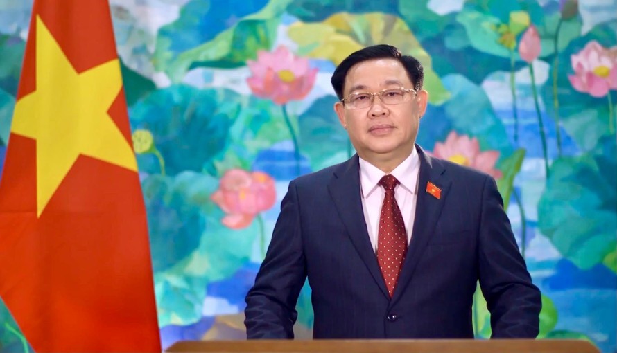 Chủ tịch Quốc hội Vương Đình Huệ phát biểu bằng hình thức ghi hình tại phiên toàn thể thứ nhất 