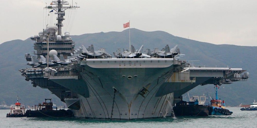 Tàu sân bay USS Kitty Hawk hồi năm 2008. Ảnh: Reuters