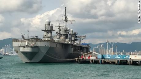 Soái hạm USS Blue Ridge của Hạm đội 7 (Hải quân Mỹ) cập cảng Hong Kong năm 2019. Ảnh: CNN.