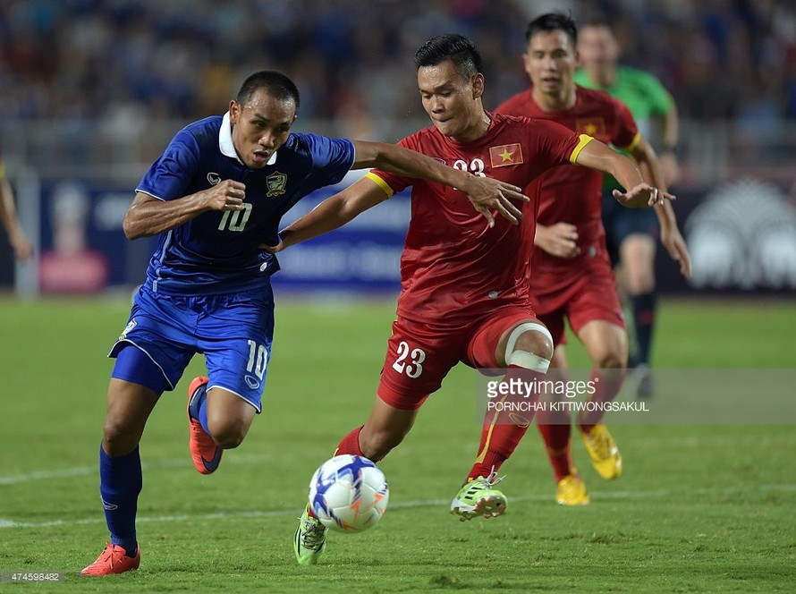 Teerasil Dangda quyết cùng Thái Lan vô địch AFF Cup 2016.
