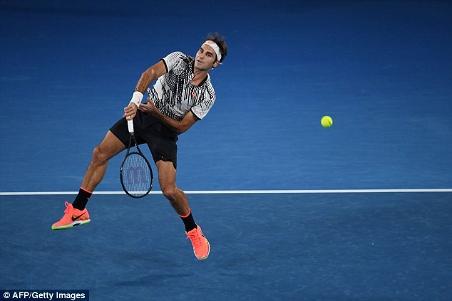 Federer lần thứ 13 vào tứ kết Australia Open.