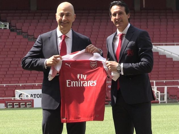 Ban lãnh đạo Arsenal quyết định đặt niềm tin vào Emery.