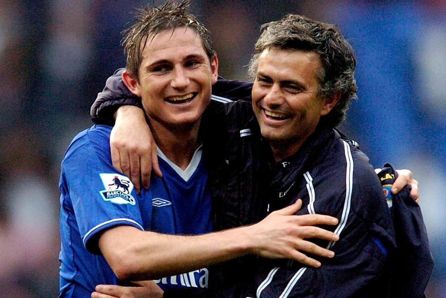 Frank Lampard và HLV Jose Mourinho còn làm việc với nhau tại Chelsea.