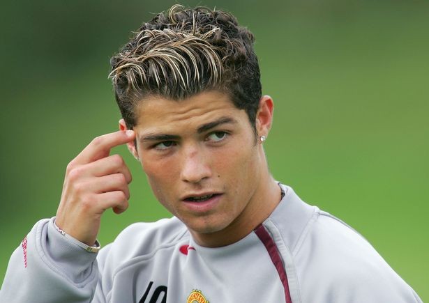 Tóc highlight: 1 trong 5 kiểu tóc ấn tượng nhất của Ronaldo