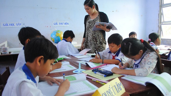 Một tiết học ở Trường Tiểu học Năm Căn, huyện Năm Căn, tỉnh Cà Mau. Ảnh: Quý Hiên