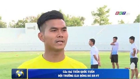 Trần Quốc Tuấn bị cấm tham gia các hoạt động bóng đá vì hành vi đuổi đánh trọng tài.