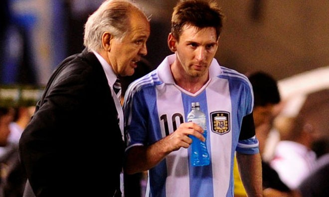 Messi một lần nữa trở thành người hùng Argentina