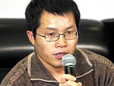 Ông Deng Yuwen, phó tổng biên tập tờ Study Times, ấn phẩm của Trường Đảng Trung ương, trực thuộc Đảng Cộng sản Trung Quốc