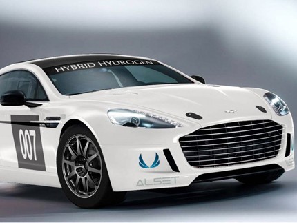 Aston Martin vén màn xe đua ‘thân thiện’