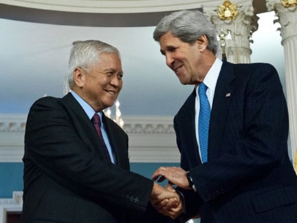 Philippines hoan nghênh Mỹ ủng hộ 'giải pháp Biển Đông'
