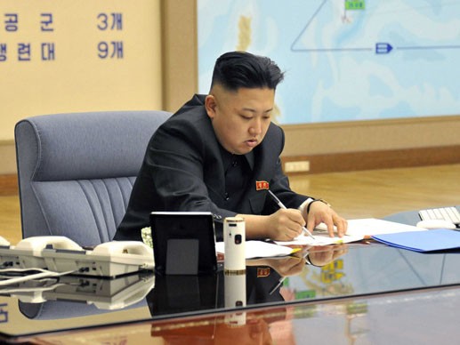 Lãnh đạo Triều Tiên Kim Jong Un chủ trì cuộc họp của ủy ban trung ương Đảng Lao động