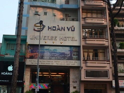 Bắt quả tang nhân viên massage bán dâm