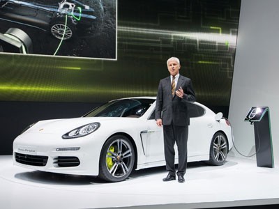 Porsche Panamera S E-Hybrid xuất hiện