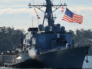 Mỹ điều chiến hạm tới Hàn Quốc