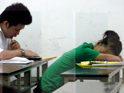 Một ngày ‘chạy sô’ của học sinh lớp 9