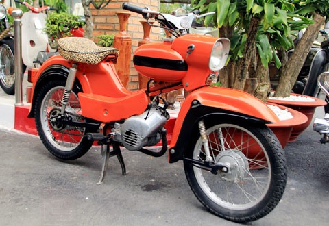 Ngắm nhìn chiếc xe máy huyền thoại khiến dân chơi Việt điên đảo một thời