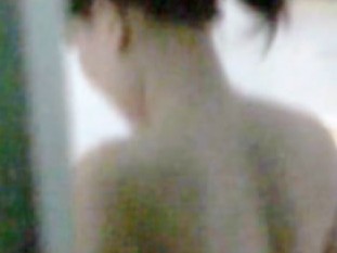 Đắng lòng công nhân bán dâm thêm thu nhập
