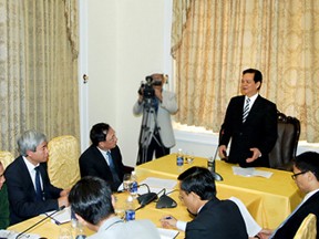 Thủ tướng Nguyễn Tấn Dũng làm việc tại TP Hải Phòng