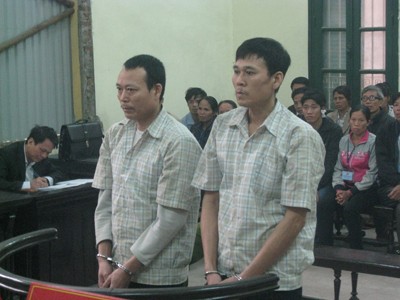 Bênh con, gây án mạng