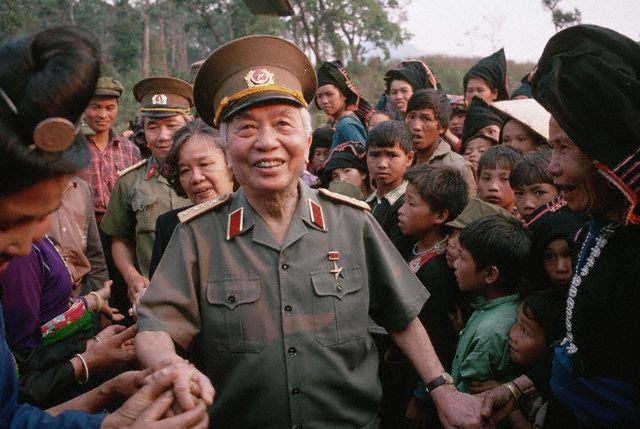 10 bức ảnh đẹp ấn tượng của Đại tướng Võ Nguyên Giáp